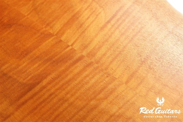 D-240E Flamed Mahogany